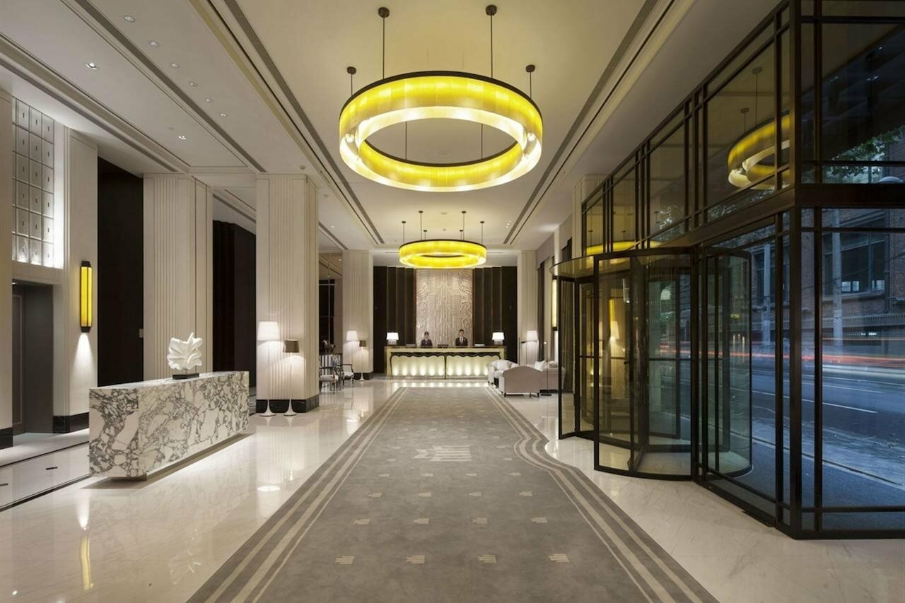 Фото Golden Tulip Bund New Asia