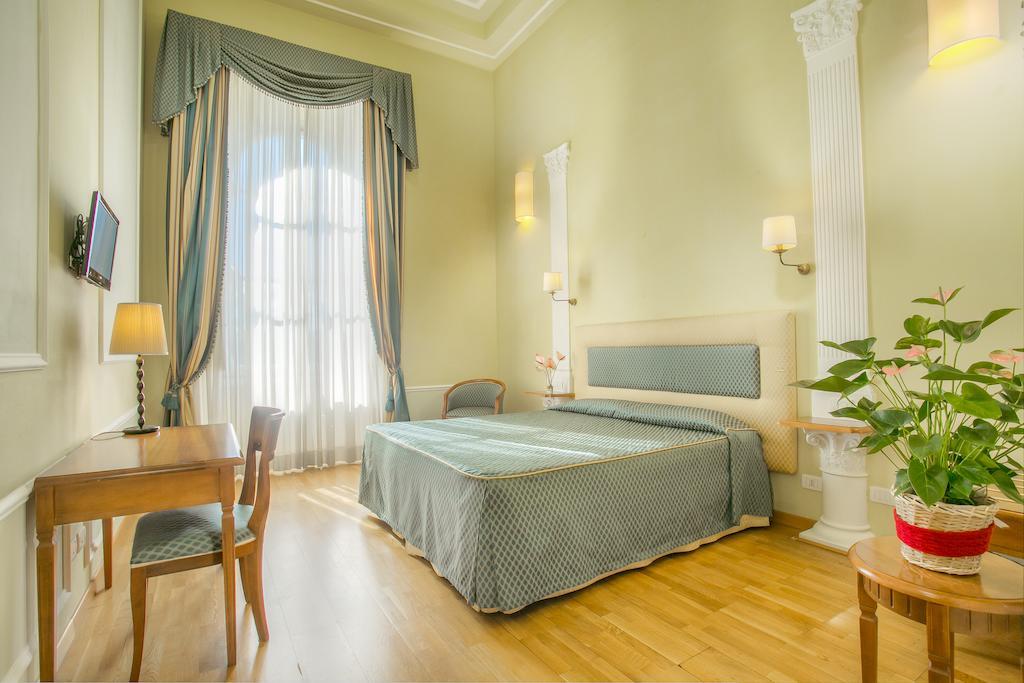 Фото Hotel Bretagna Heritage – Alfieri Collezione