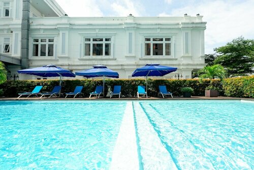 Апартаменты Becamex Hotel Thu Dau Mot в Тхузаумоте
