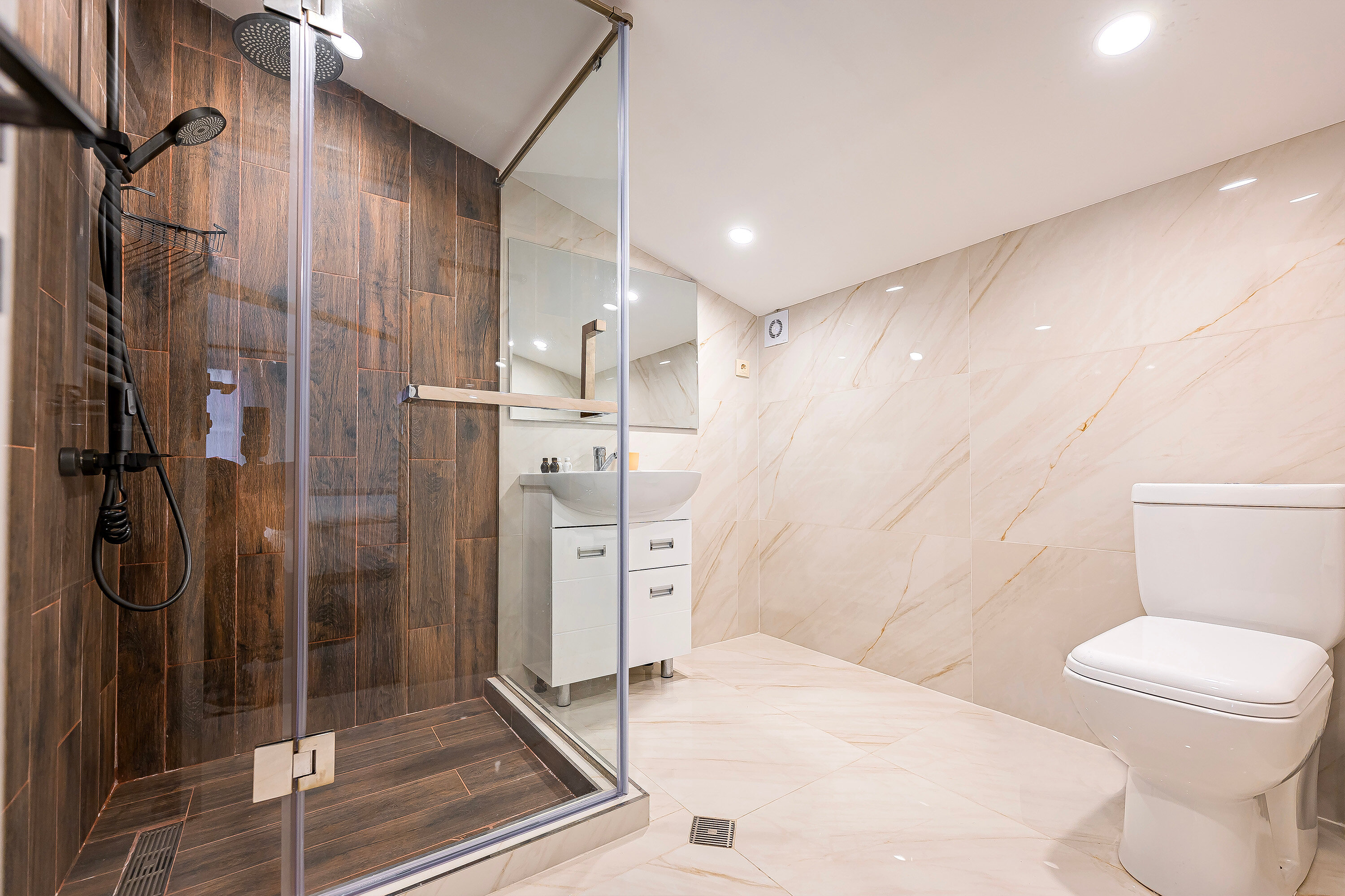 Фото Taniqinn Dilijan Hotel