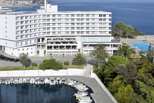 Апартаменты Crystal Blue Apartments