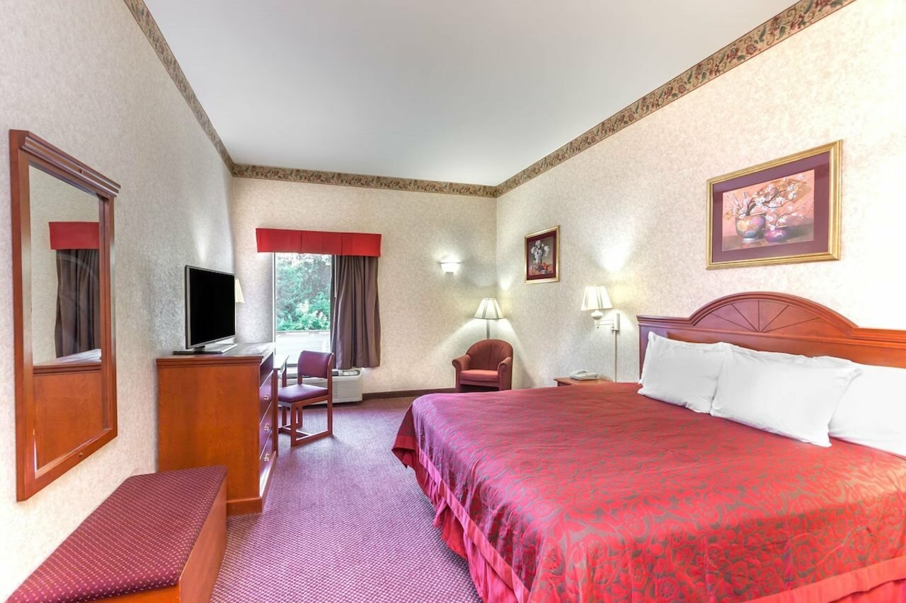 Фото Days Inn by Wyndham Manassas