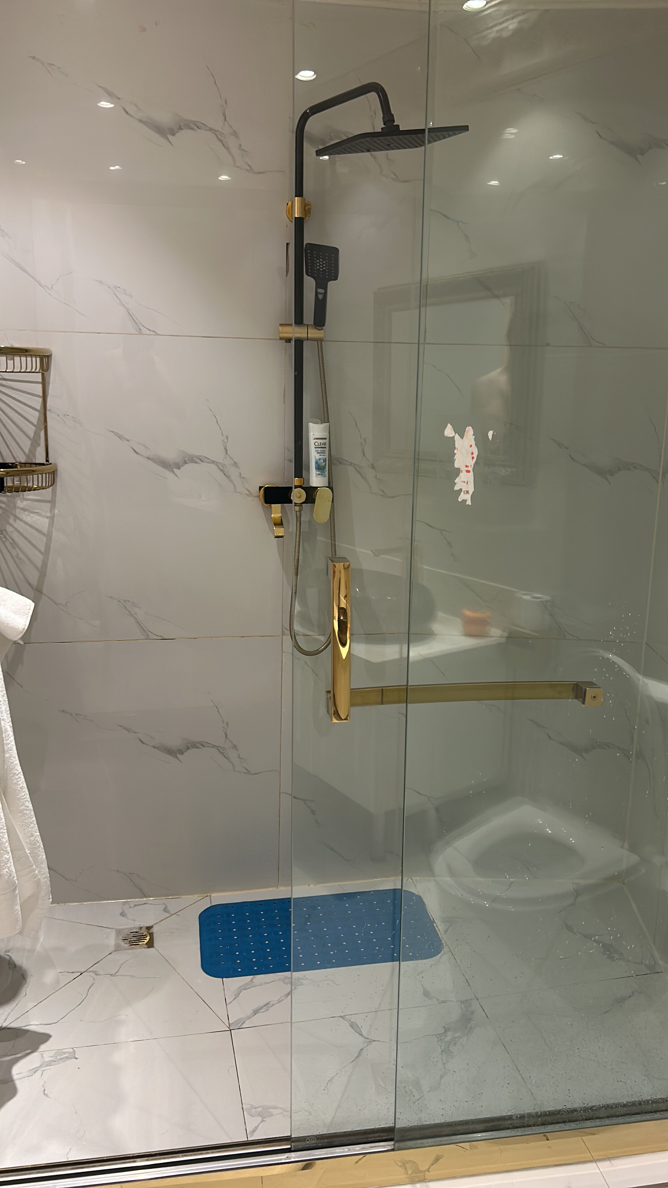 Фото Elegance Hotel