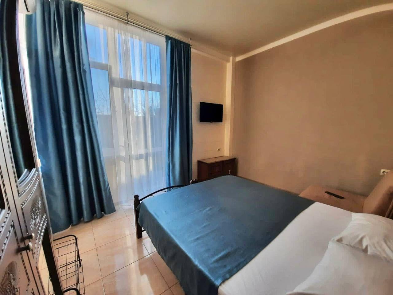 Фото Lifar Сириус Листопадная