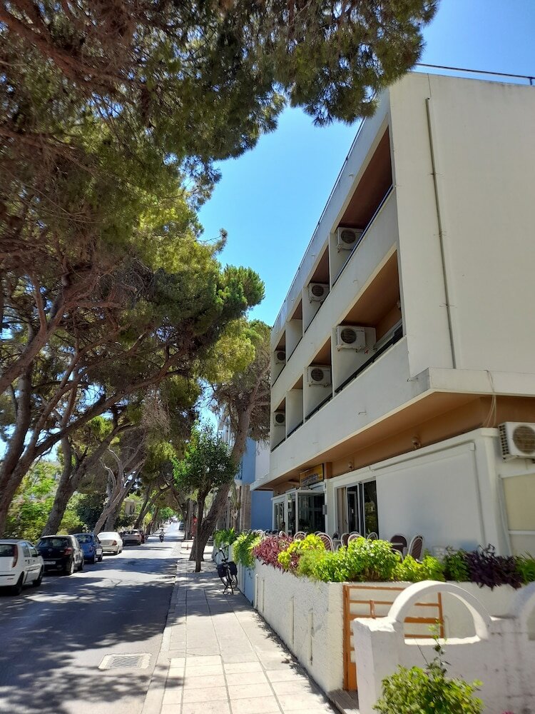 Фото Phaethon Hotel