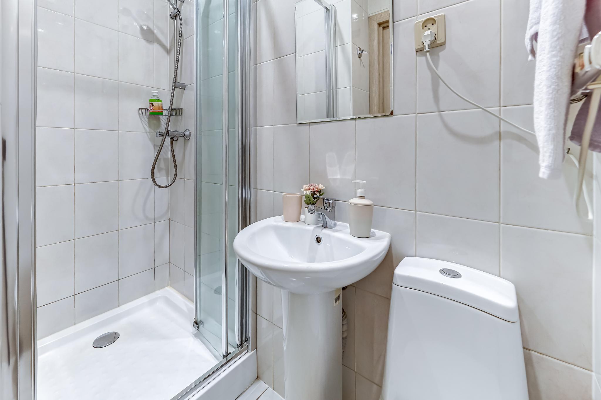 Фото Август