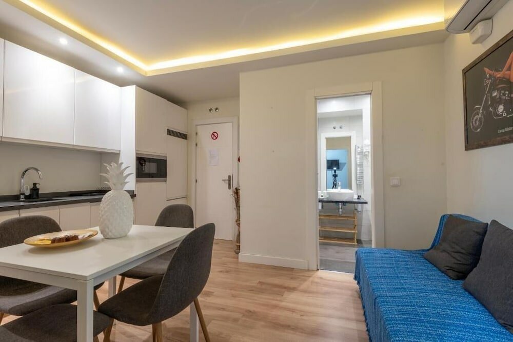 Фото City Center Apartments Sol