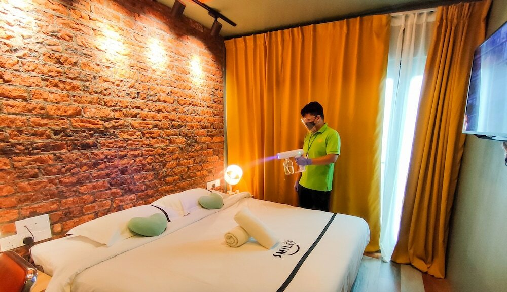 Фото Smile Hotel Danau Kota