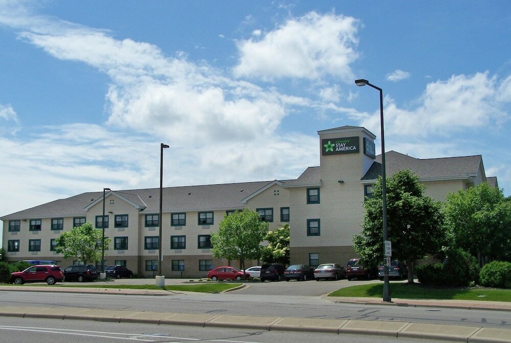 Фото Suburban Studios Minneapolis Bloomington