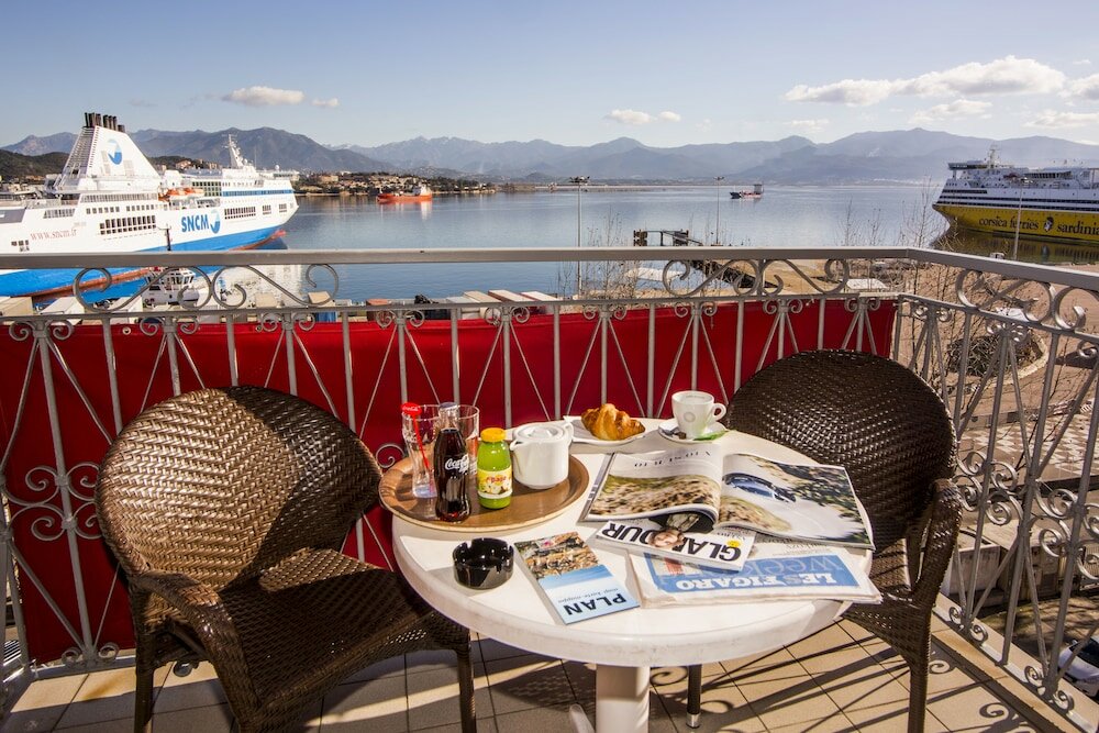 Фото Hotel le Dauphin