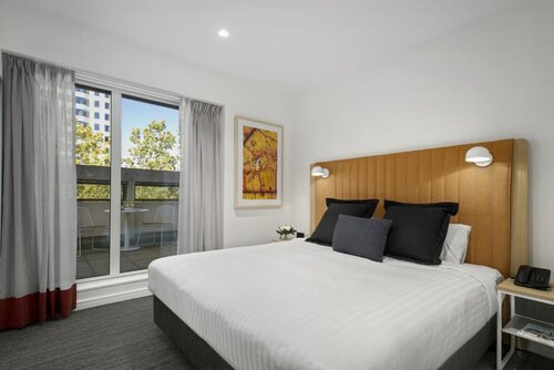 Гостиница Quest Canberra City Walk в Канберре