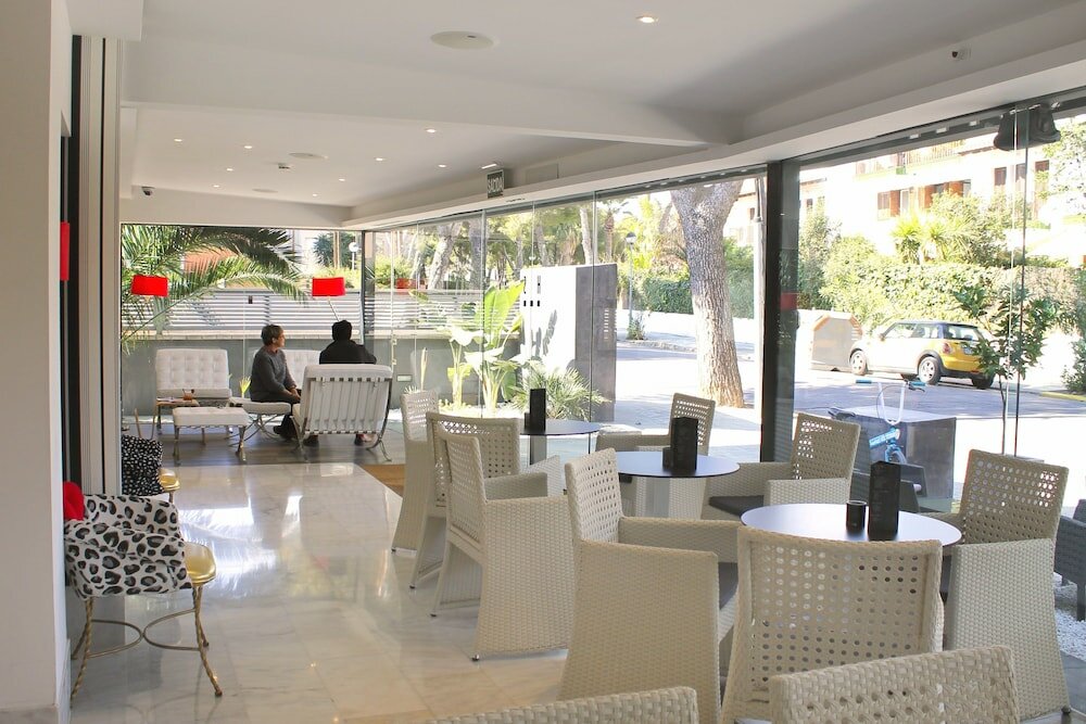 Фото Hotel Sitges