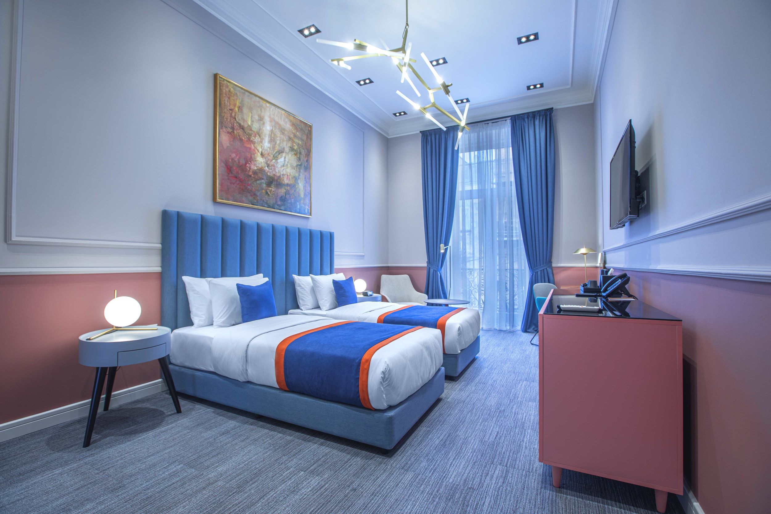 Фото Heritage Hotel & Suites