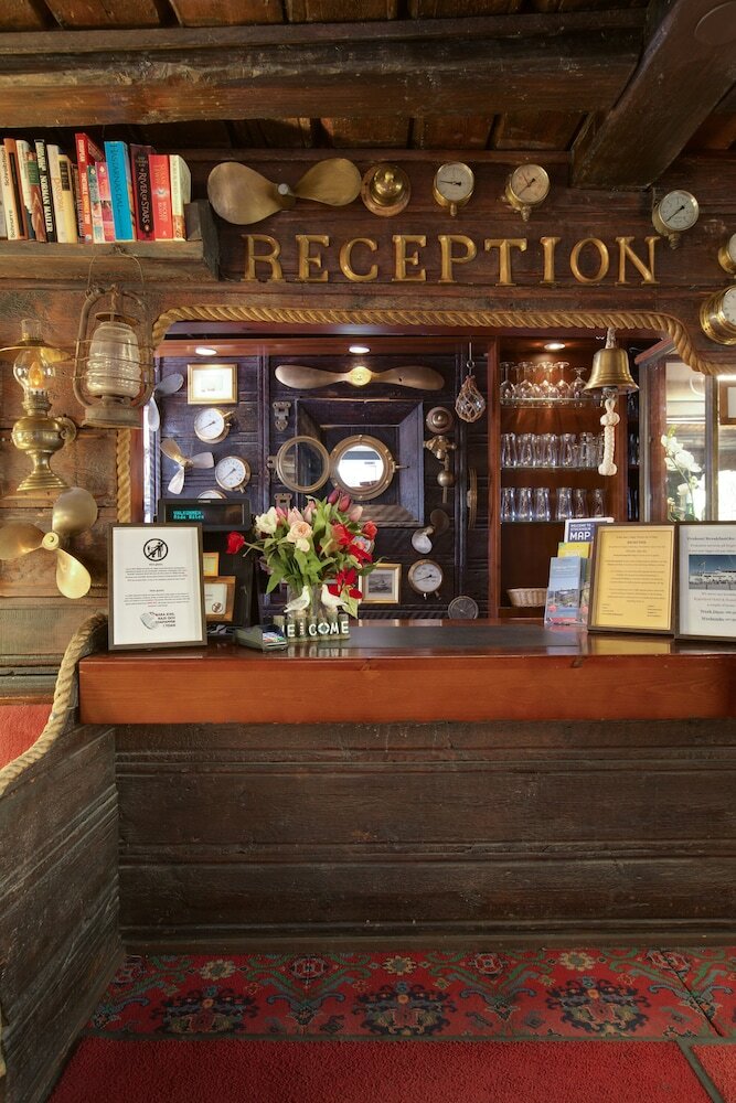 Фото The Red Boat