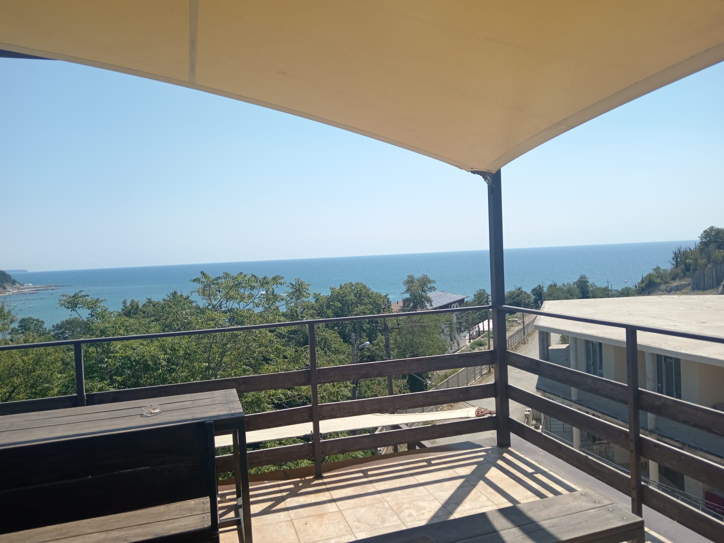 Фото Апартаменты в доме у моря