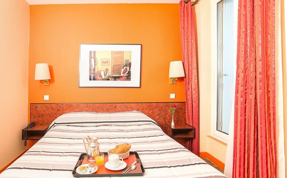 Фото Hôtel Pierre Nicole