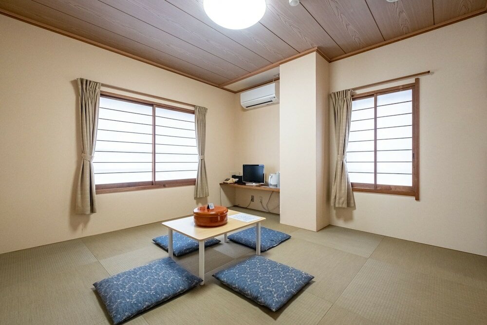 Фото Kawaguchiko Station Inn