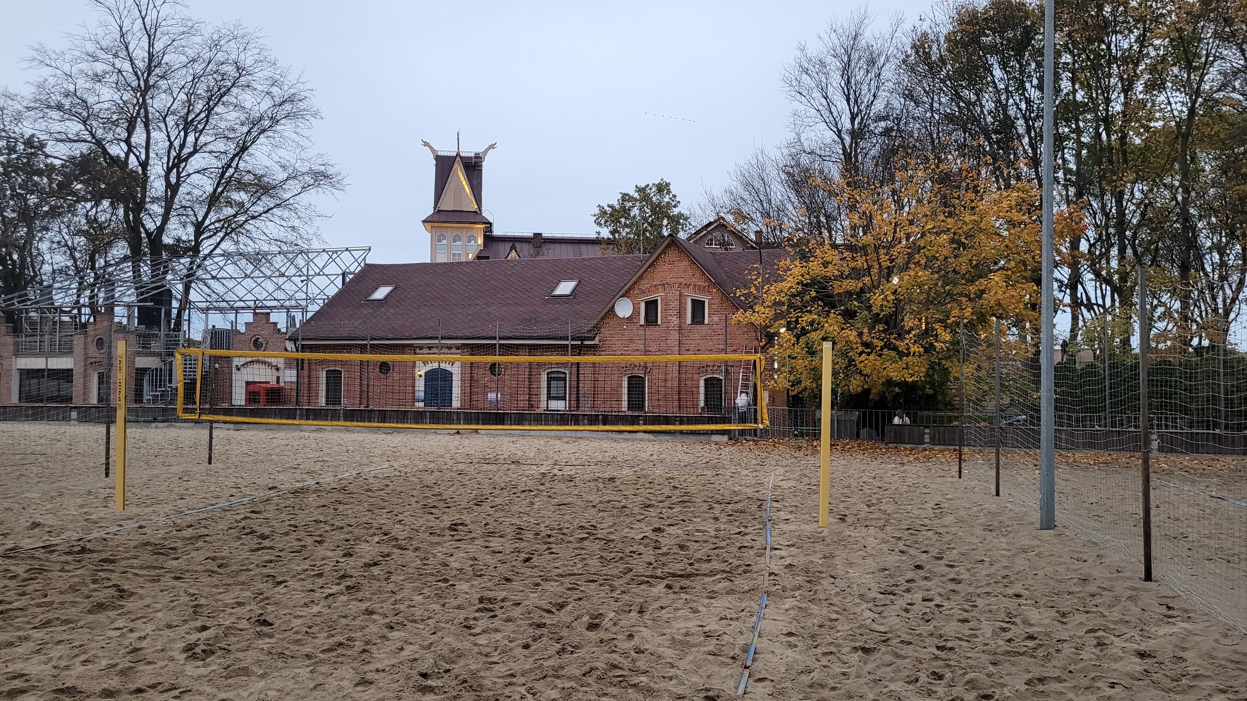 Фото Золотые пески