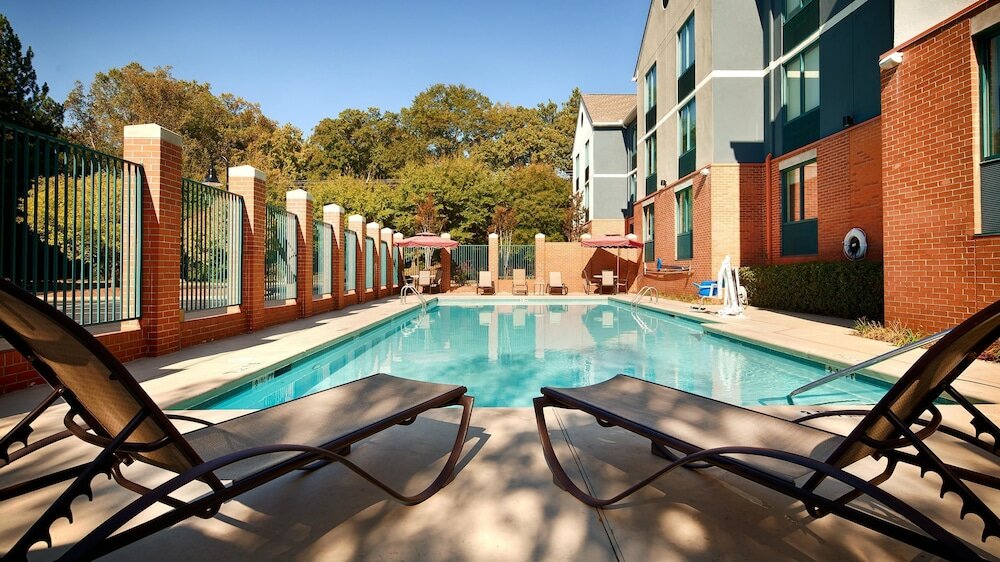 Фото Best Western Plus Roswell Alpharetta