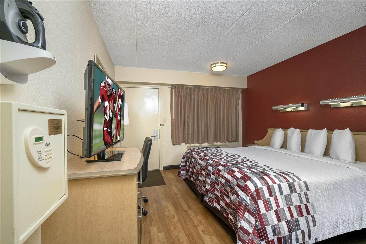 Фото Red Roof Inn Tampa Fairgrounds – Casino