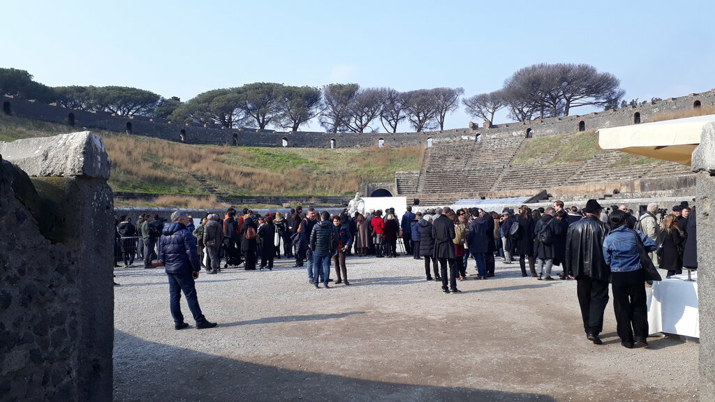Landmark, attraction амфитеатр Помпеи, Pompei, photo