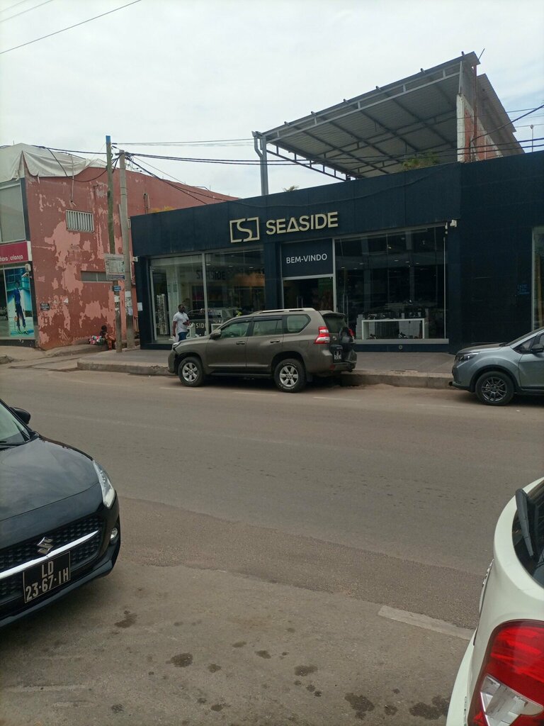 Shoe store Seaside, Loanda, photo