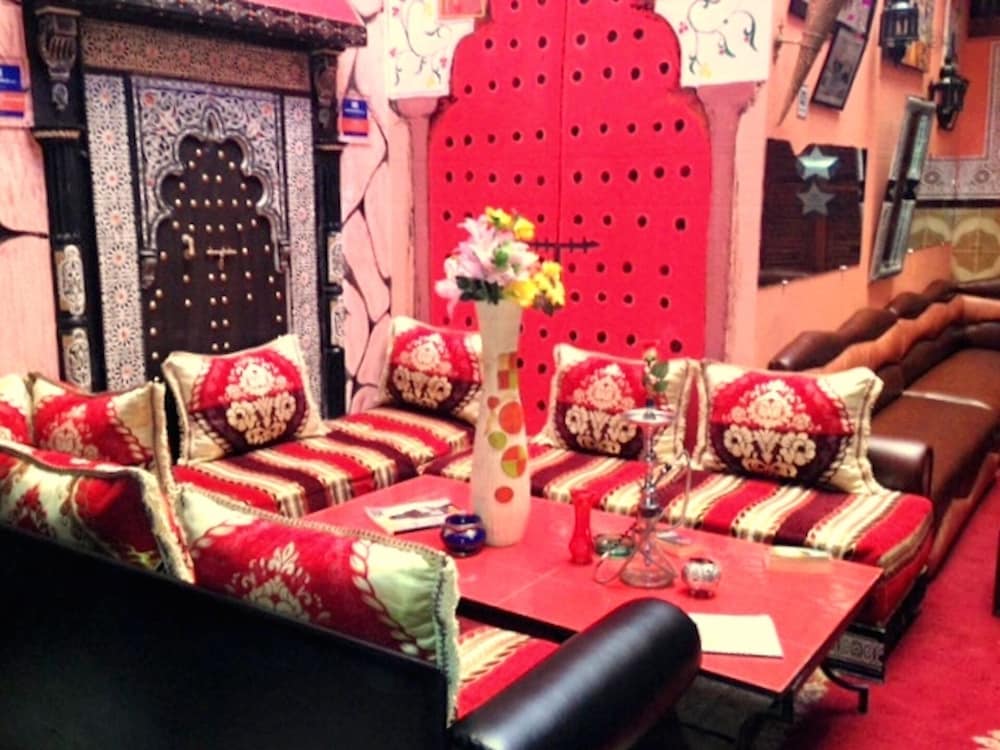 Фото Hostel Riad Marrakech Rouge
