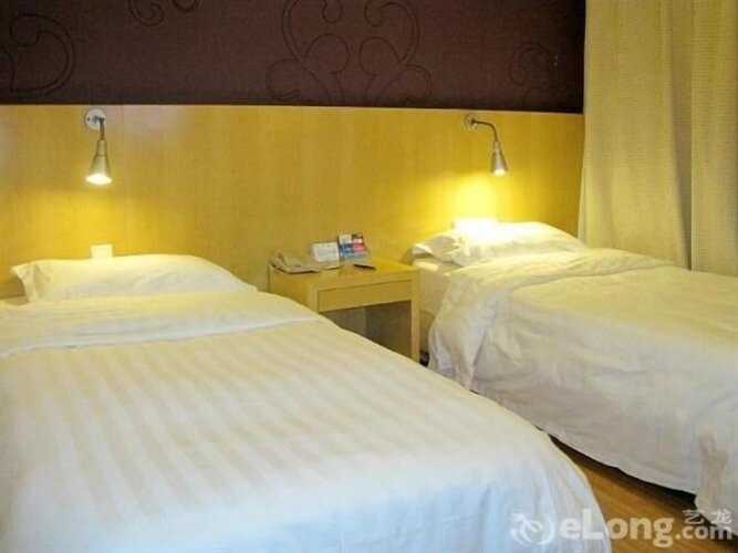 Фото Beijing Tiantan Xingcheng Hotel