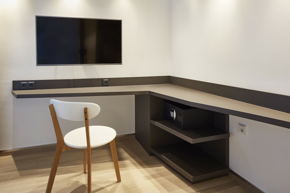 Фото Hotel im LESKANpark