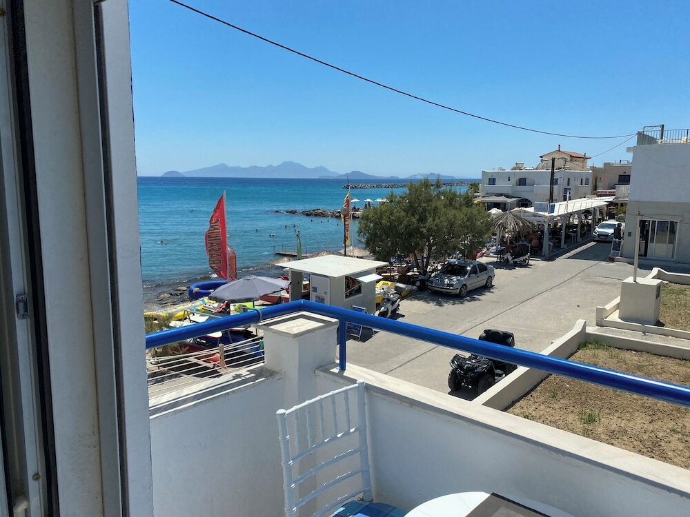 Фото Annoula Studio & Apartments