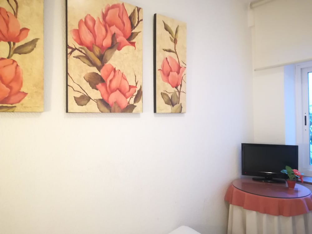 Фото Hostal Albero by gaiarooms