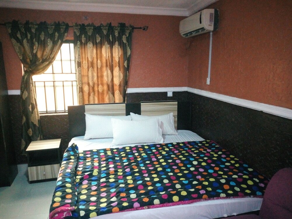 Фото Joybam Hotel and Events Center