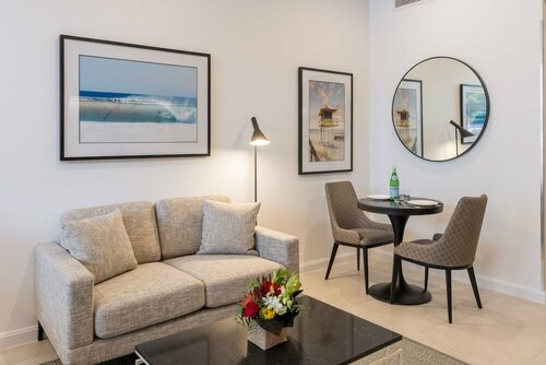 Внешний вид отеля Meriton Suites Broadbeach, Gold Coast в Голд-Косте, фото 5