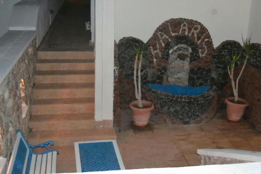 Фото Halaris Studios