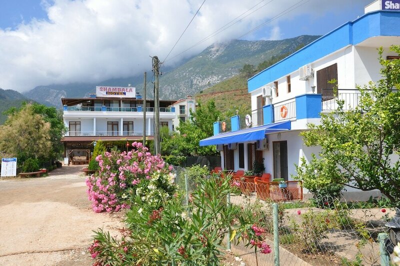 Гостиница Adrasan Shambala Hotel в Адрасане