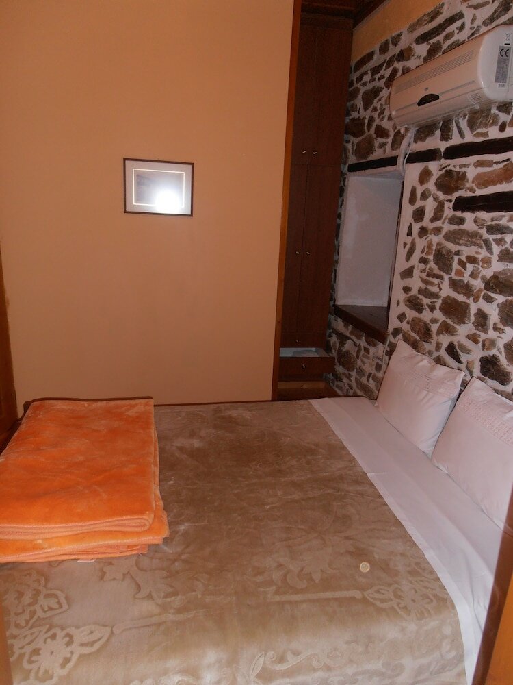 Фото Mansion Terpou