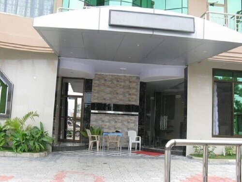 Гостиница King D Hotel в Дар-эс-Саламе