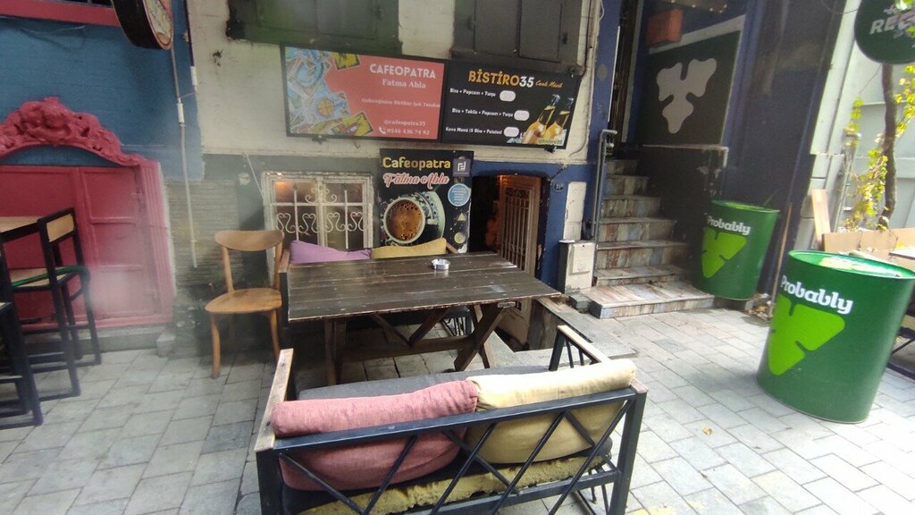 Bar, pub Bistiro35, Izmir, photo