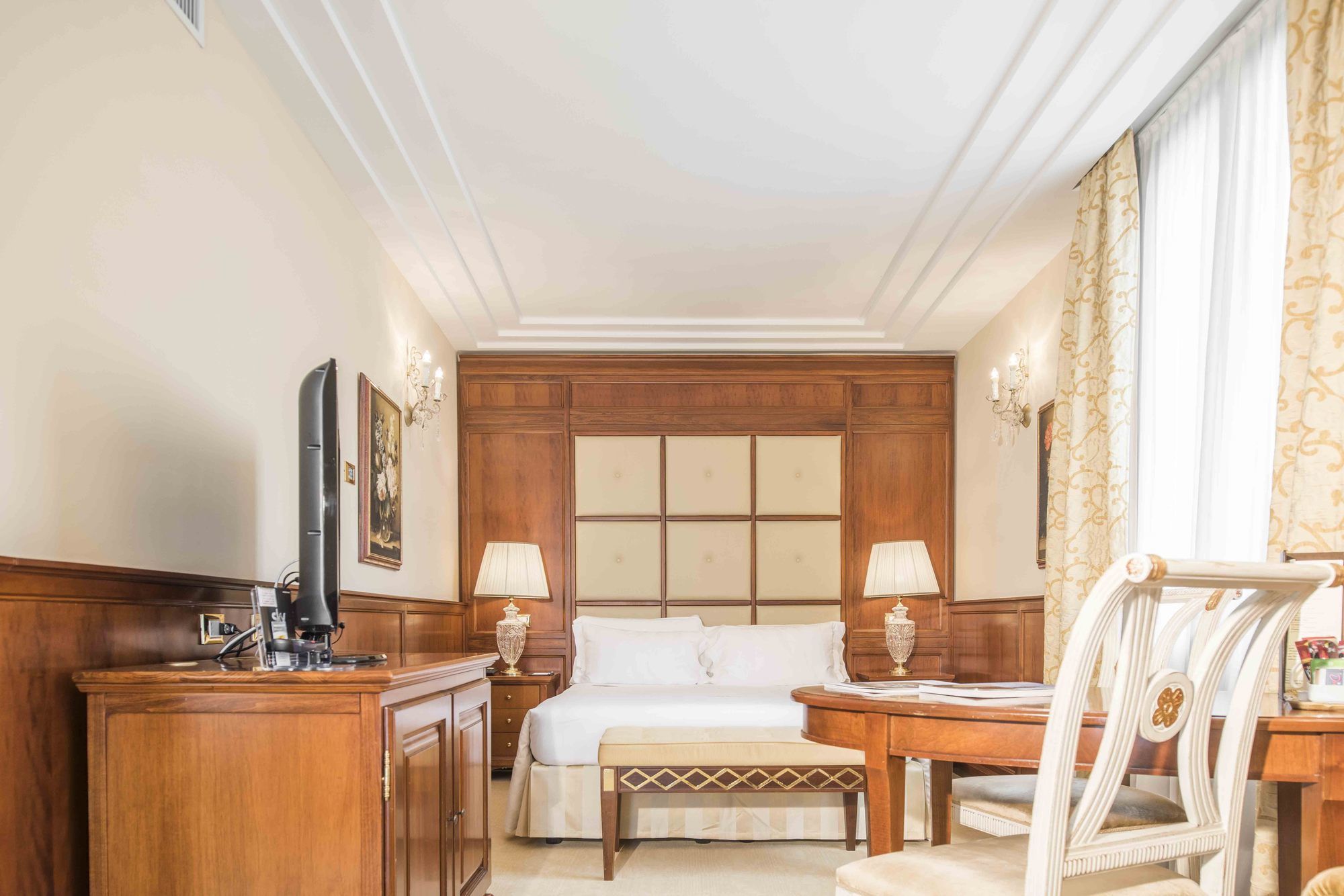 Фото Golden Tower Hotel And SPA