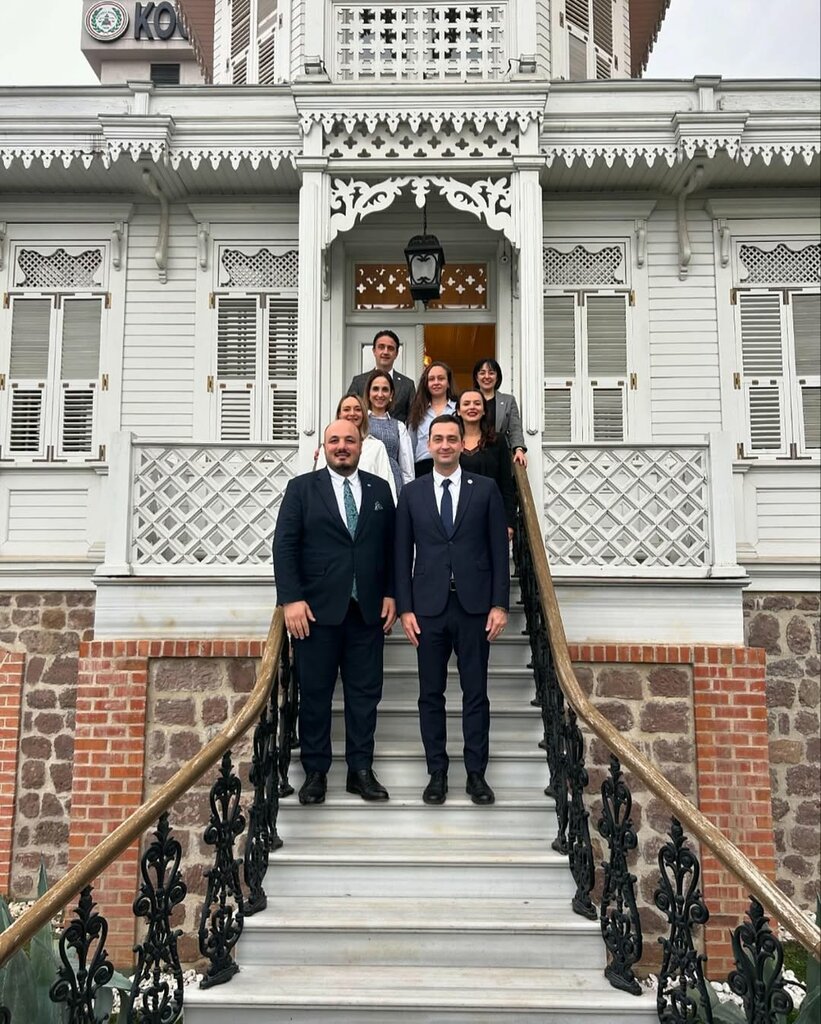 Labor union Kocaeli Yuksek Ogrenim Dernegi, Izmit, photo