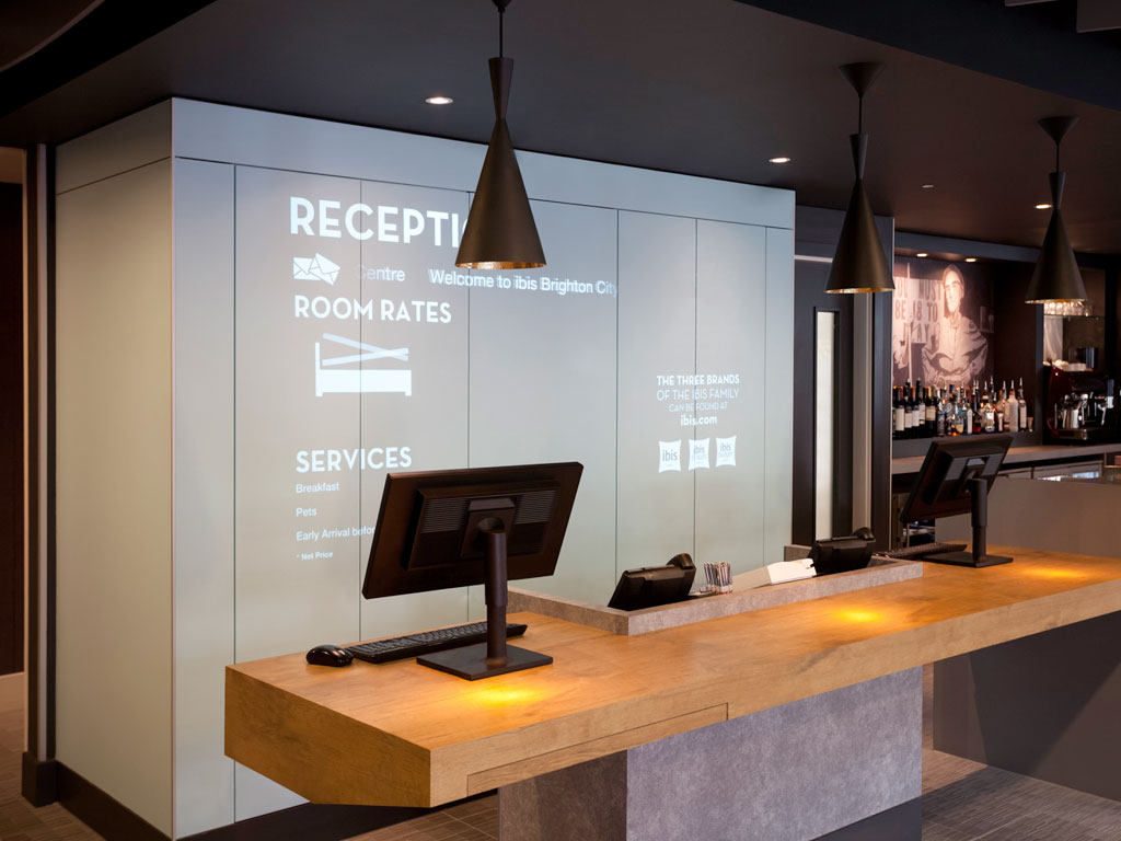 Фото Ibis Brighton City Centre - Station