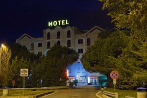 Гостиница Il Grifo Hotel e Bisteccheria Toscana в Монтепульчане