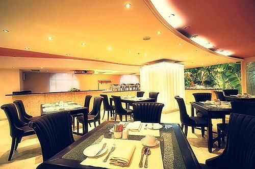 Фото Cherry Maryski Hotel