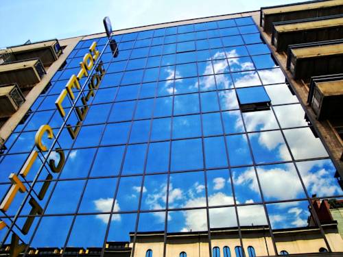 Фото отеля 2