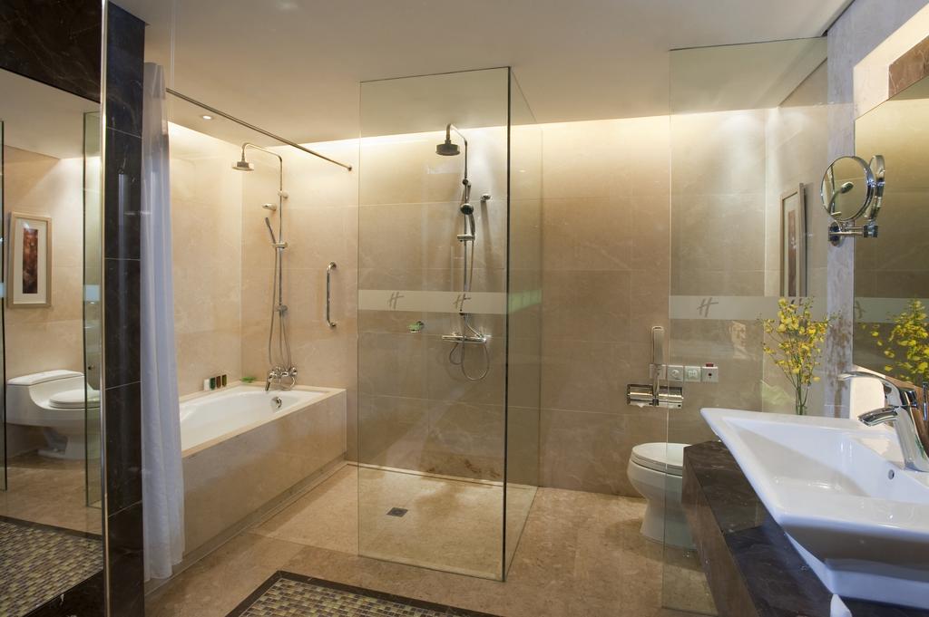 Фото Holiday Inn Shanghai Pudong Nanpu