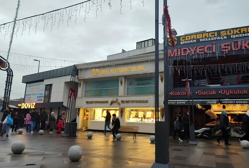 Zeki Kuyumculuk Fotoğraf 1