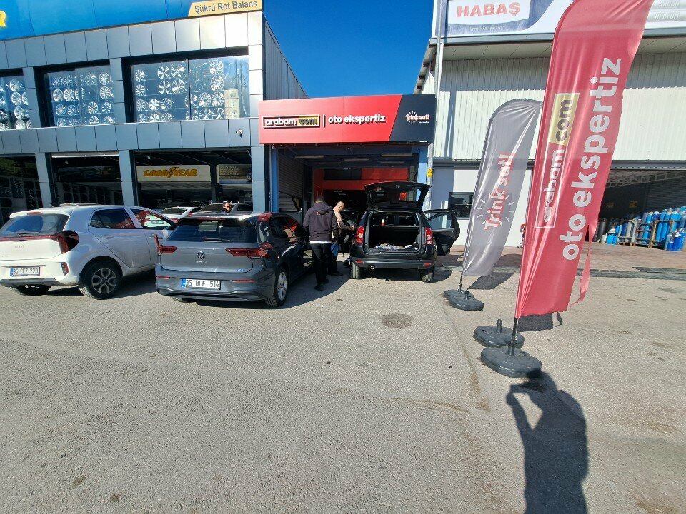 Vehicle inspection station Arabam.com Auto Expertise & Trink Buying and Selling Point Cigli/Izmir, Izmir, photo