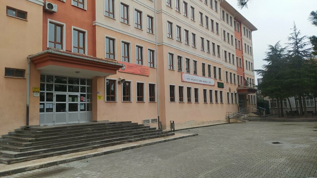 Lyceum Fatih Vocational and Technical Anatolian High School, Konya, photo