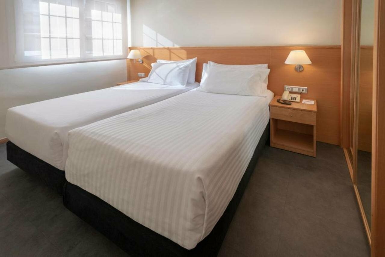 Фото Apartamentos Playa de Castelldefels