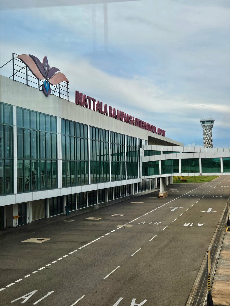 Airport Mattala Rajapaksa International Airport, Southern Province, photo
